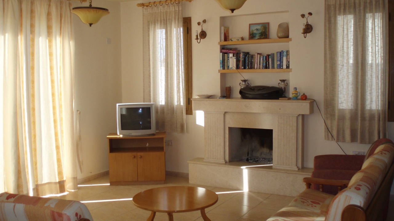Photo of Livingroom in Peyia Town