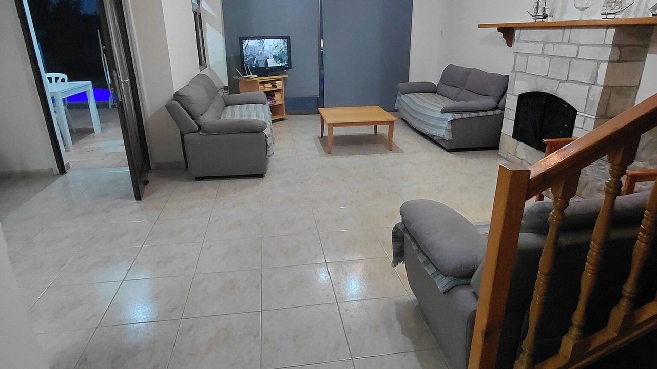 Photo of Livingroom in Pegeia