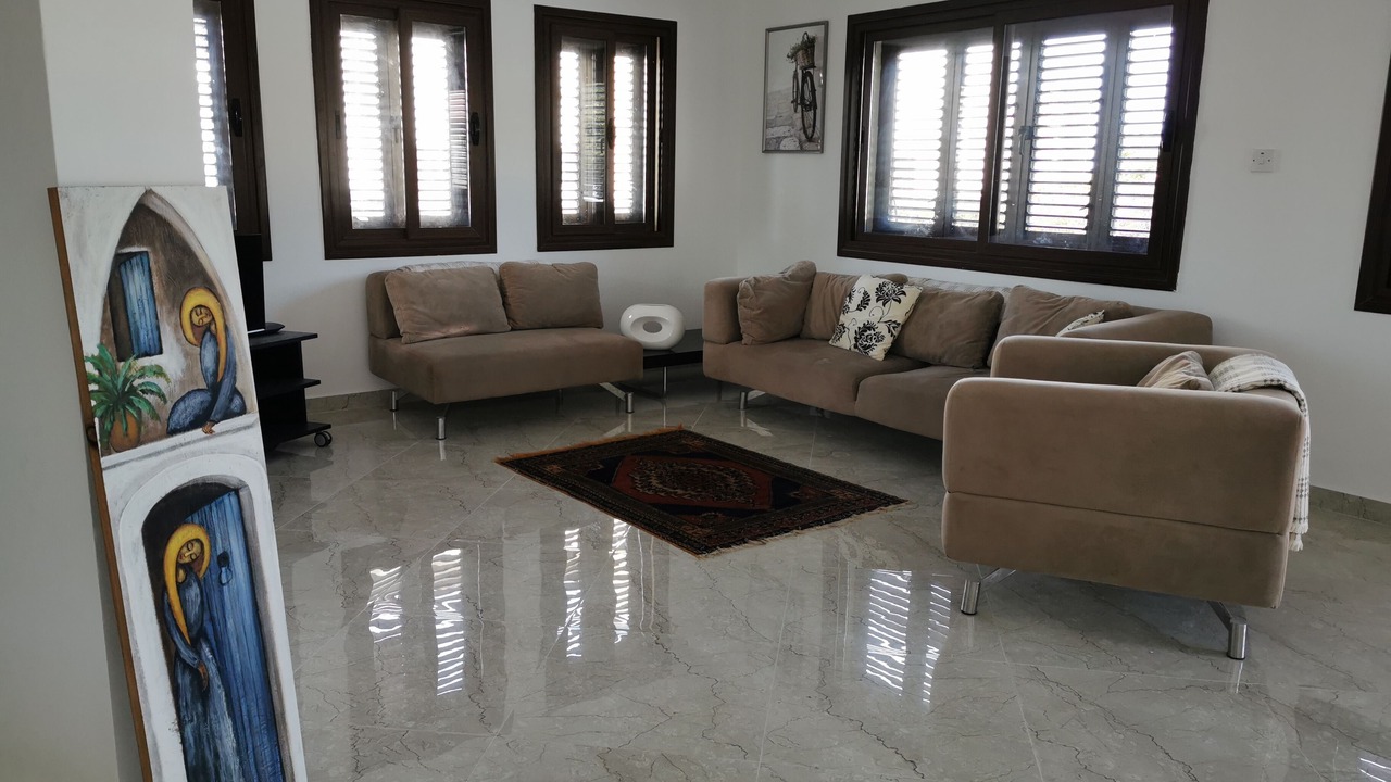 Photo of Livingroom in Kyrenia District