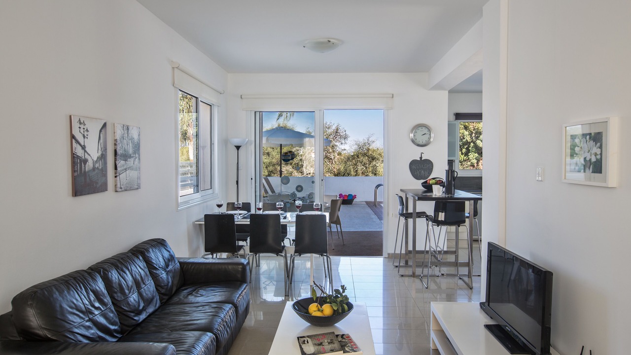 Photo of Livingroom in Pernera