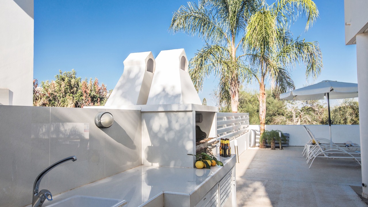 Photo of Patio Balcony in Pernera