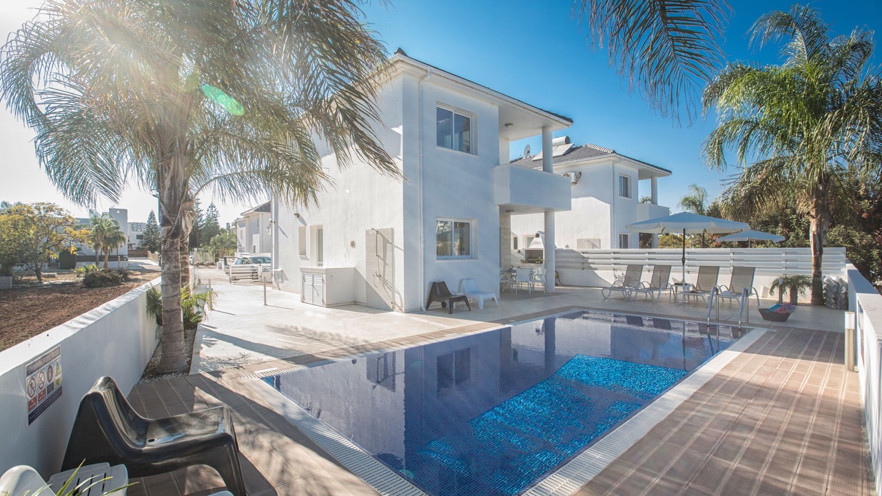 Photo of Outdoor in Pernera