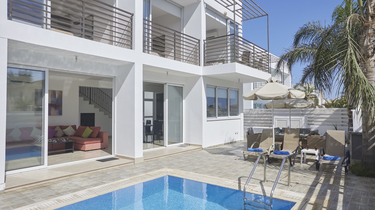Photo of Outdoor in Kapparis