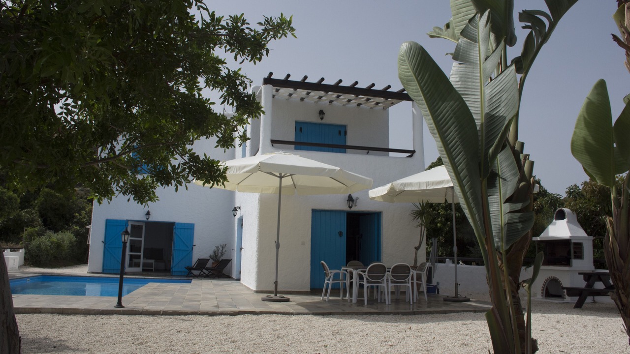 Photo of Outdoor in Pomos
