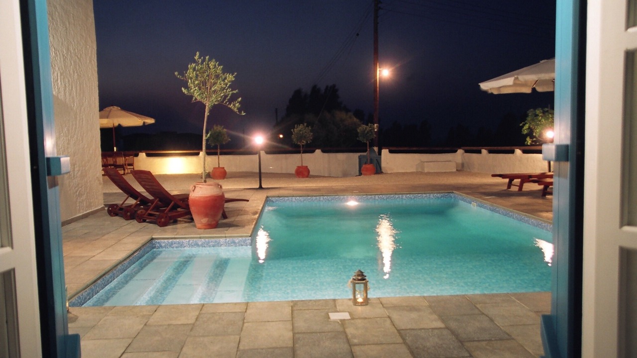 Photo of Outdoor in Pomos