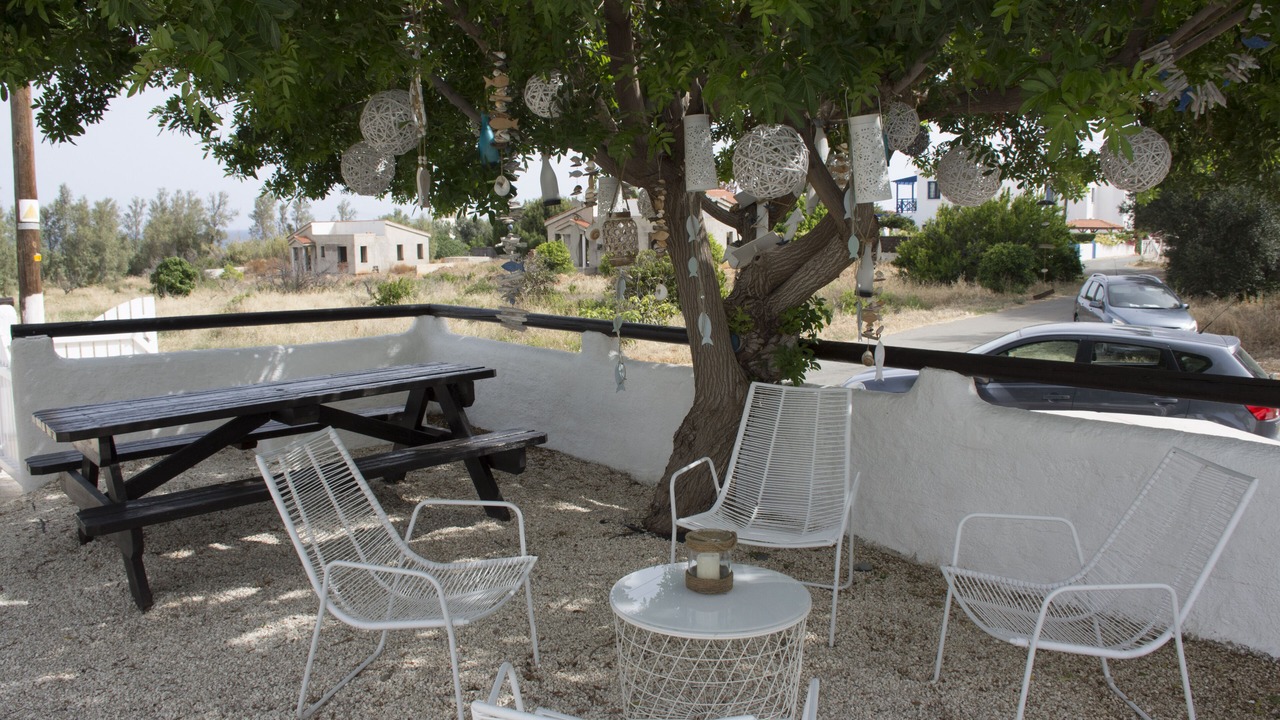 Photo of Outdoor in Pomos