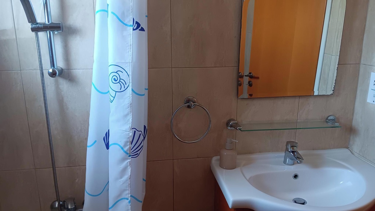 Photo of Bathroom in Pernera