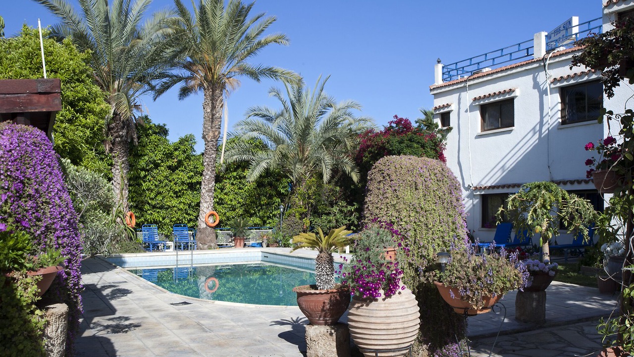 Photo of Outdoor in Polis