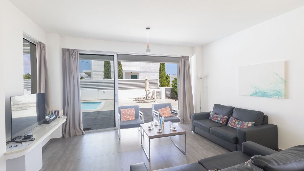 Photo of Livingroom in Protaras