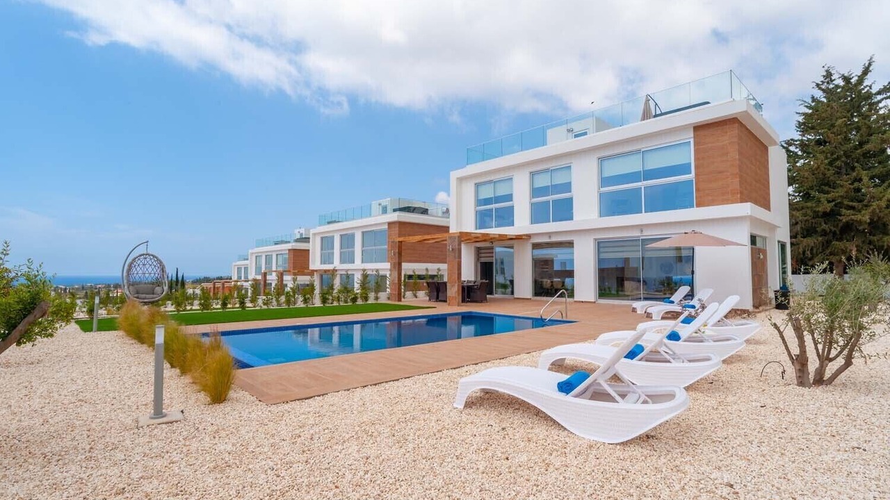 Photo of Outdoor in Peyia Town
