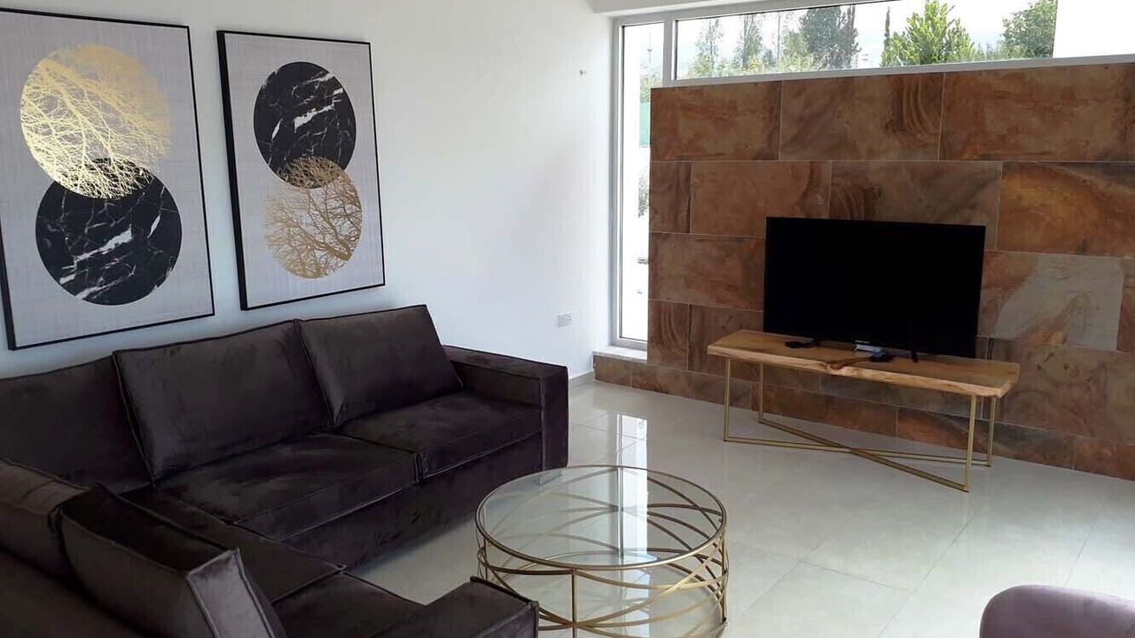 Photo of Livingroom in Peyia Town