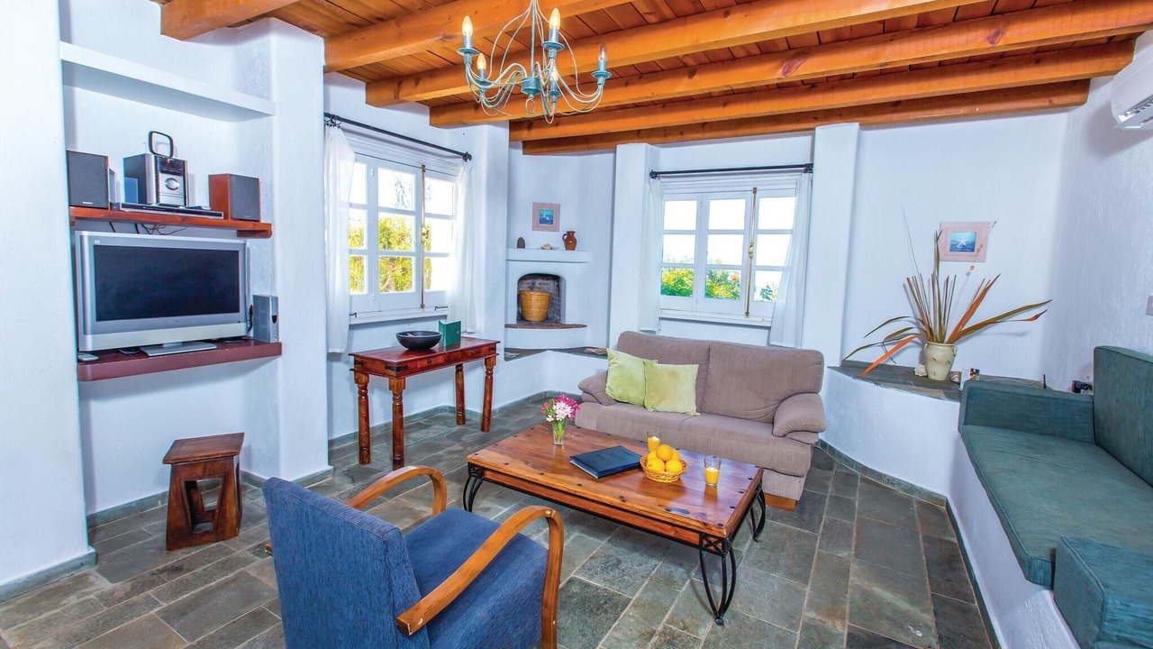 Photo of Bedroom in Pomos