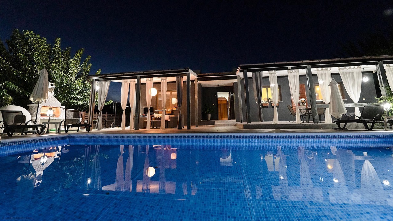 Photo of Outdoor in Nata