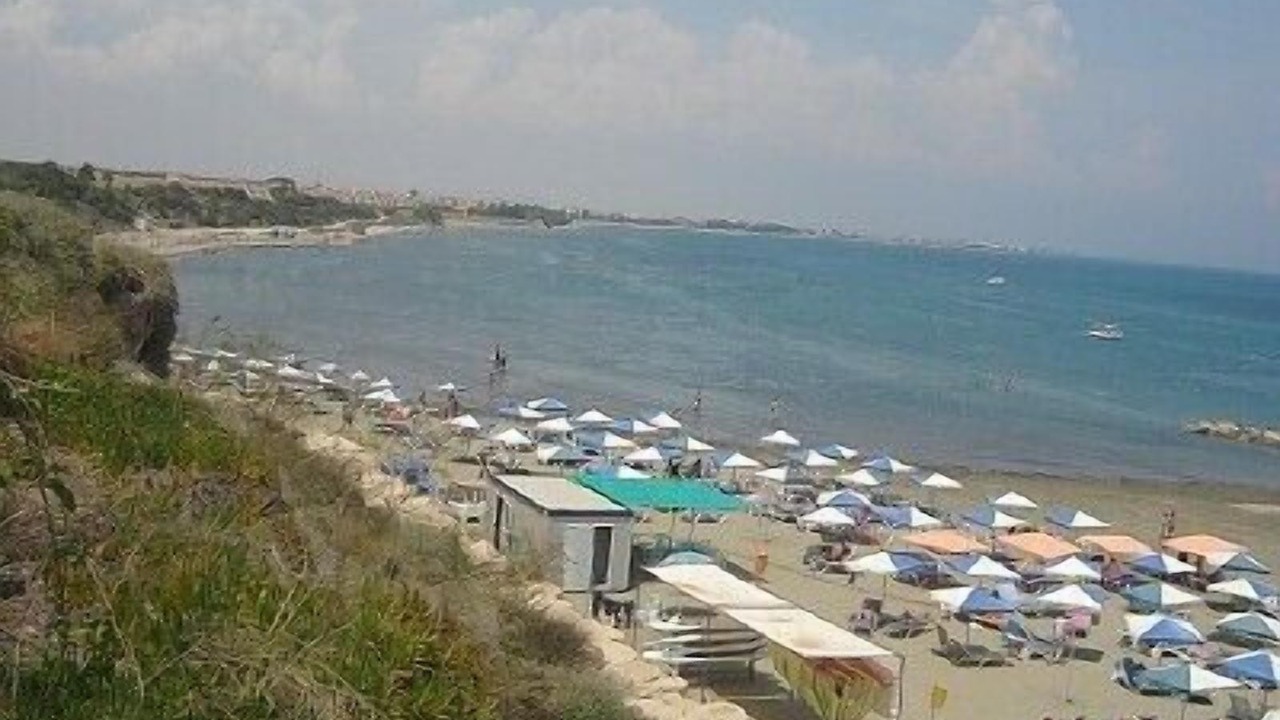 Photo of Others in Pervolia
