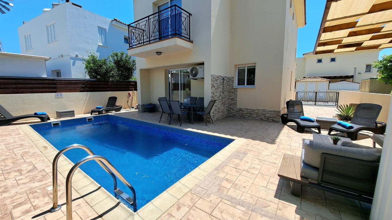 Photo of Outdoor in Pernera