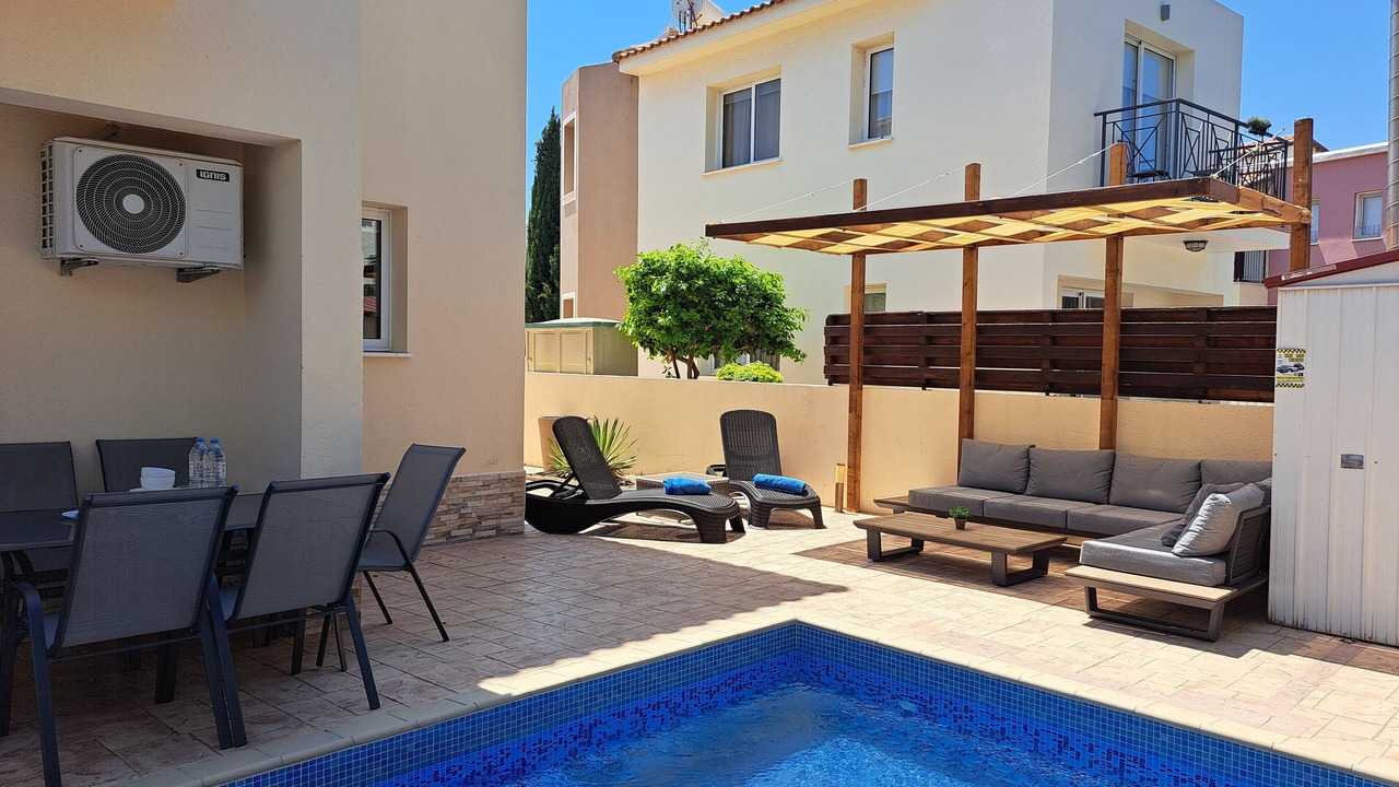 Photo of Outdoor in Pernera