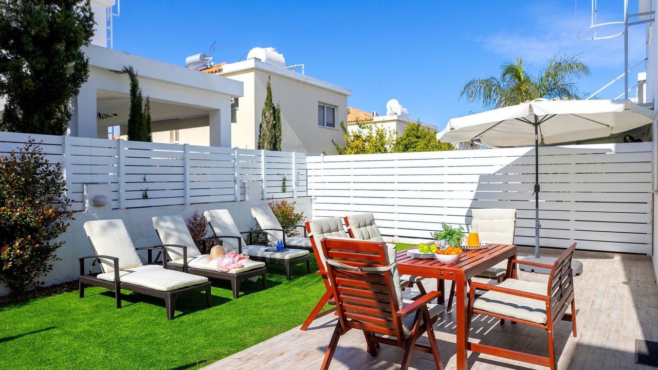 Photo of Outdoor in Pernera