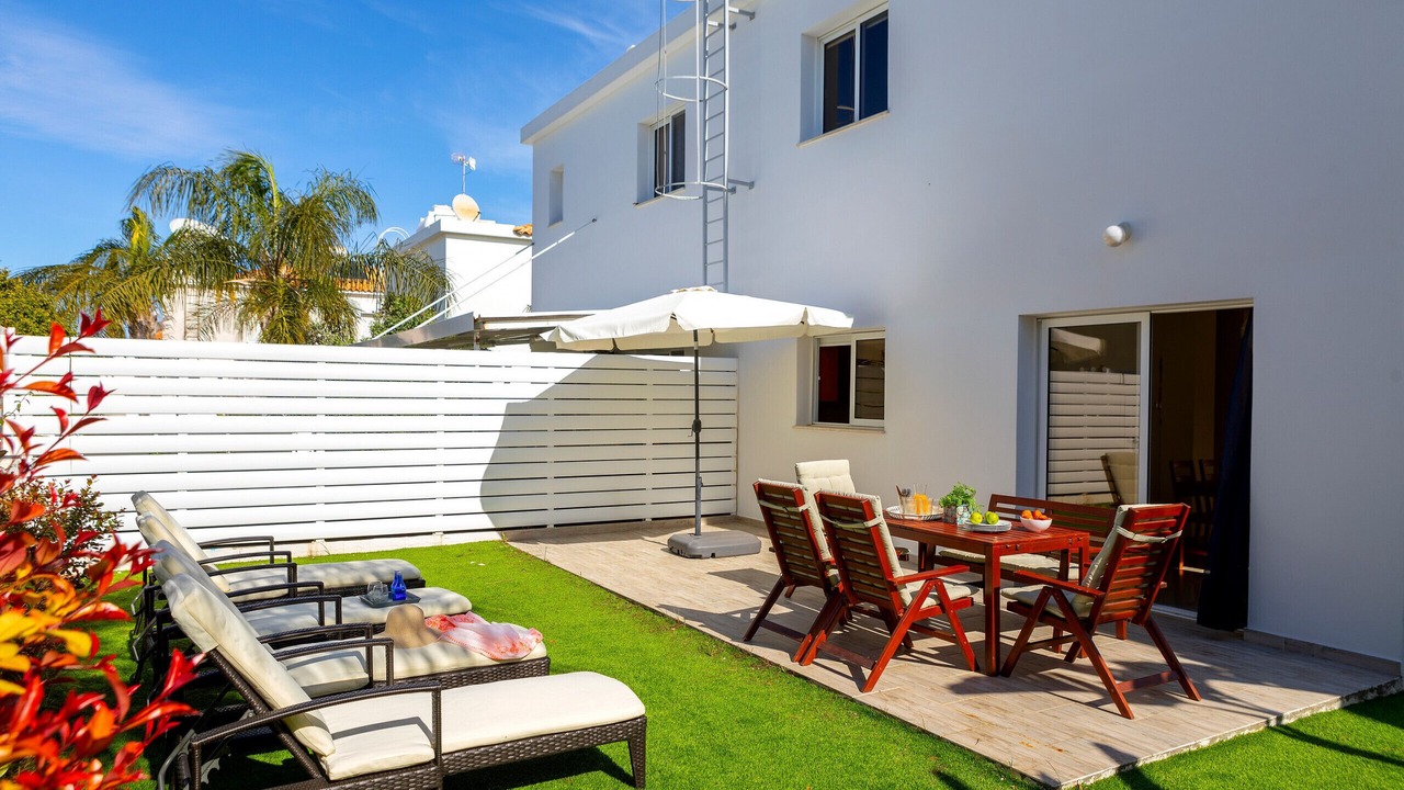 Photo of Outdoor in Pernera
