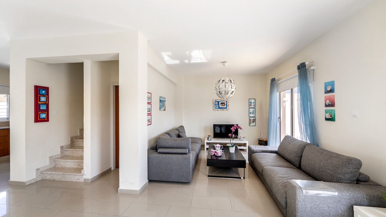 Photo of Livingroom in Pernera