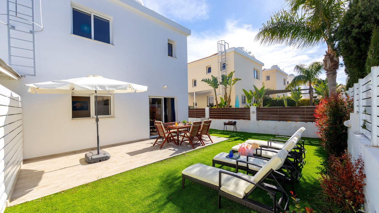 Photo of Outdoor in Pernera