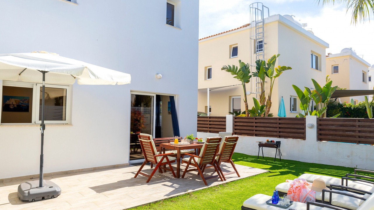 Photo of Outdoor in Pernera