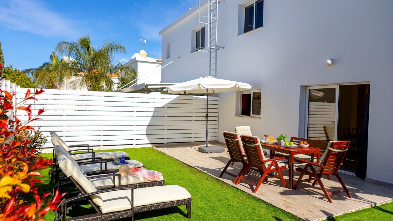 Photo of Outdoor in Pernera