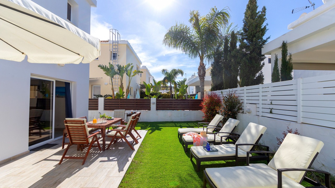 Photo of Outdoor in Pernera