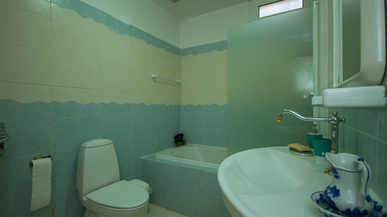 Photo of Bathroom in Akrounta