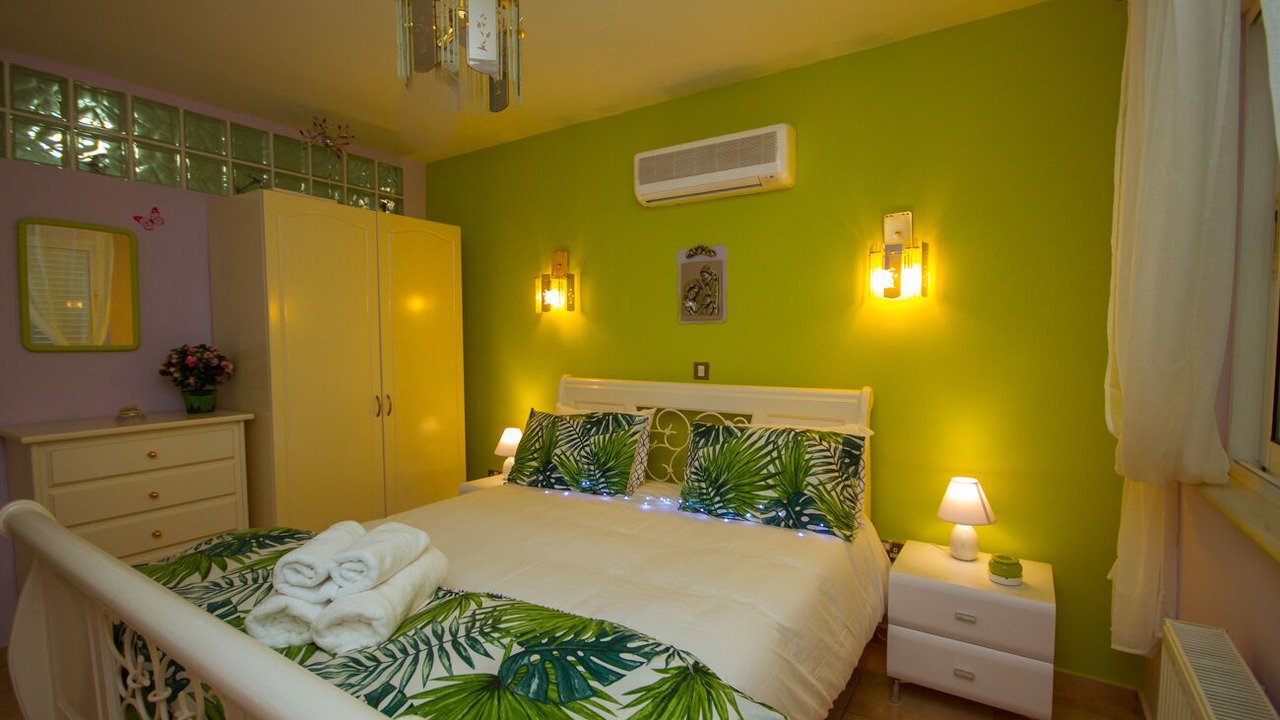 Photo of Bedroom in Akrounta