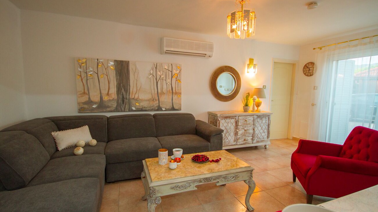 Photo of Livingroom in Akrounta