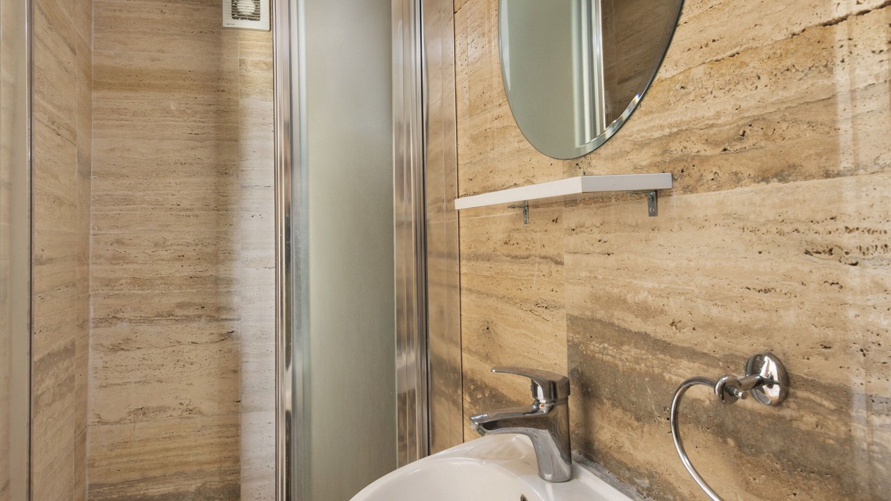 Photo of Bathroom in Pareklisia