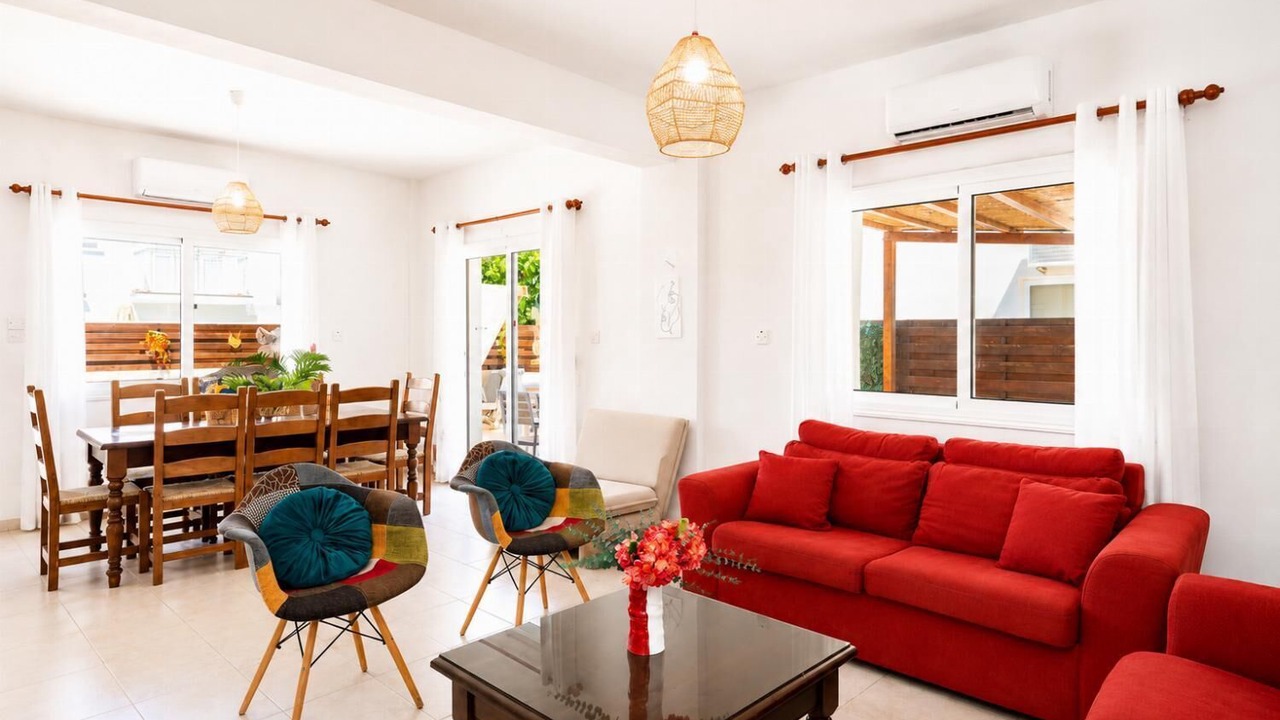 Photo of Livingroom in Paralimni