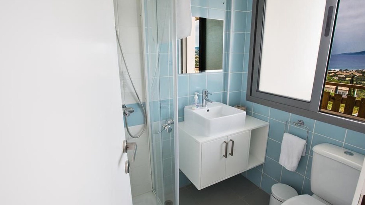 Photo of Bathroom in Latchi