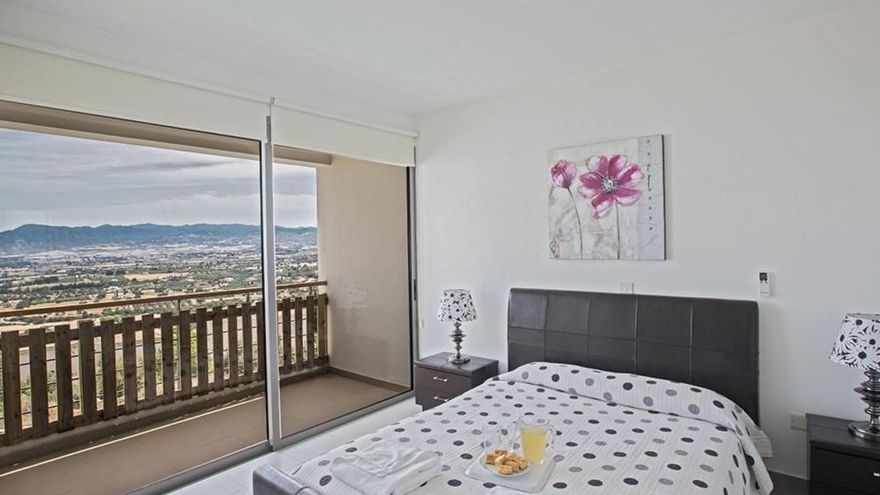 Photo of Bedroom in Latchi