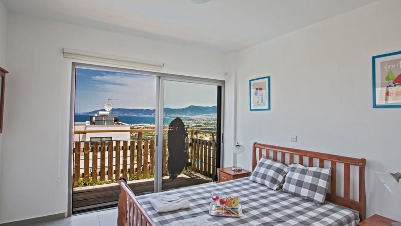 Photo of Bedroom in Latchi