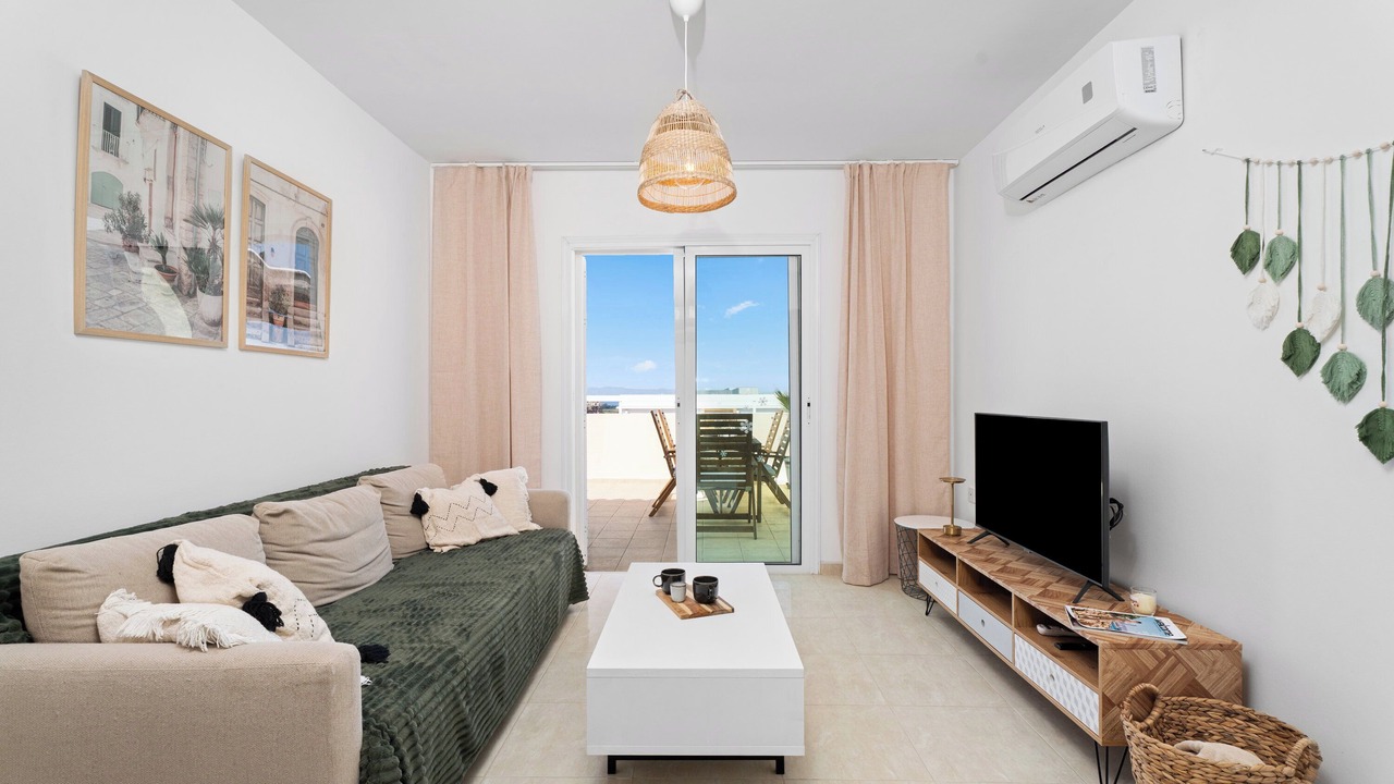 Photo of Livingroom in Paralimni