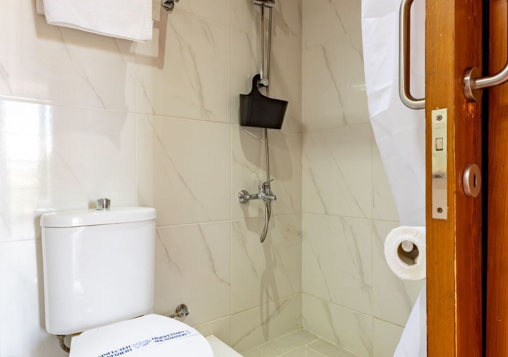 Photo of Bathroom in Polis