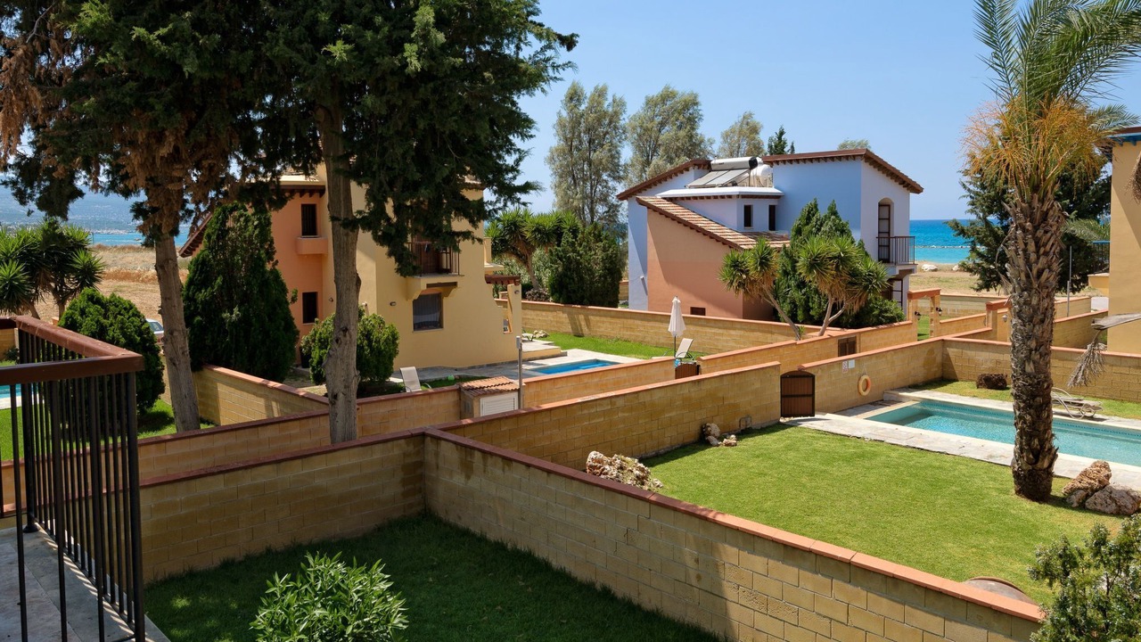 Photo of Outdoor in Polis