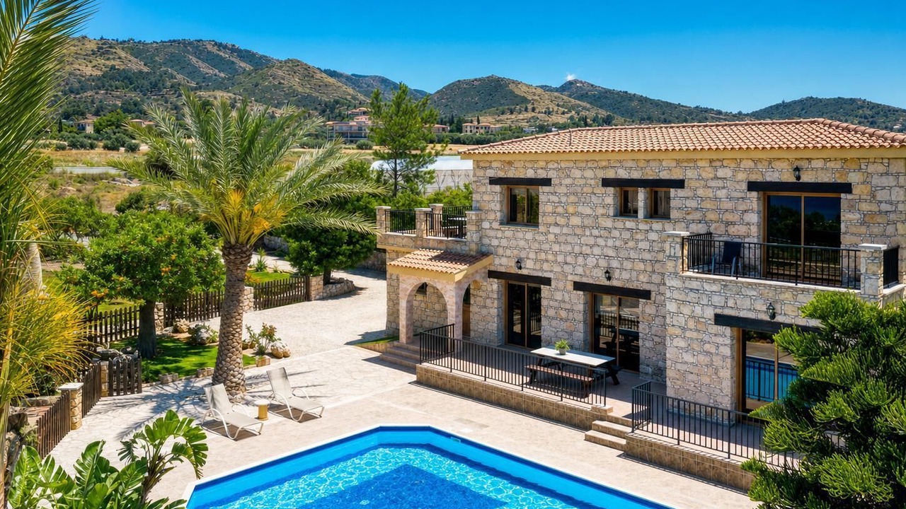 Photo of Outdoor in Argaka