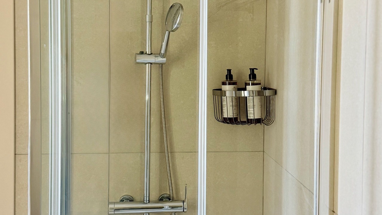 Photo of Bathroom in Kiti