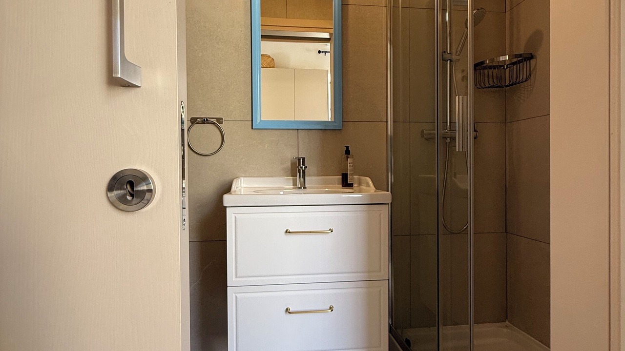 Photo of Bathroom in Kiti