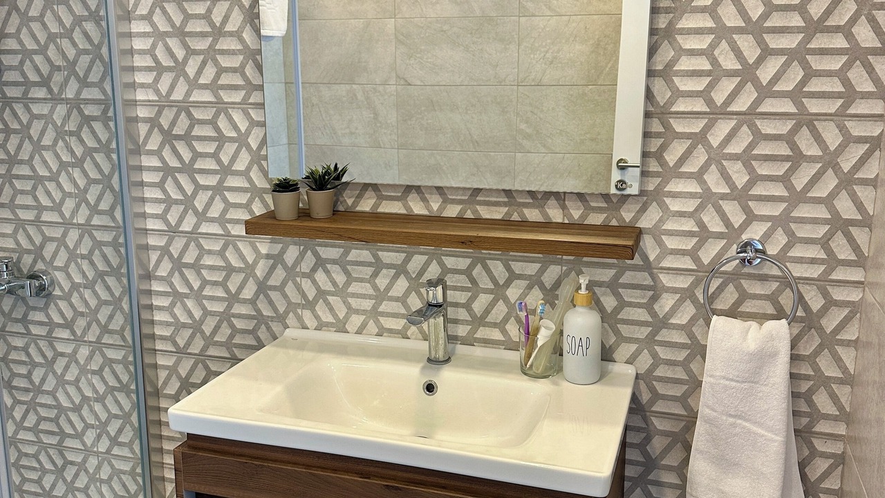 Photo of Bathroom in Karavas