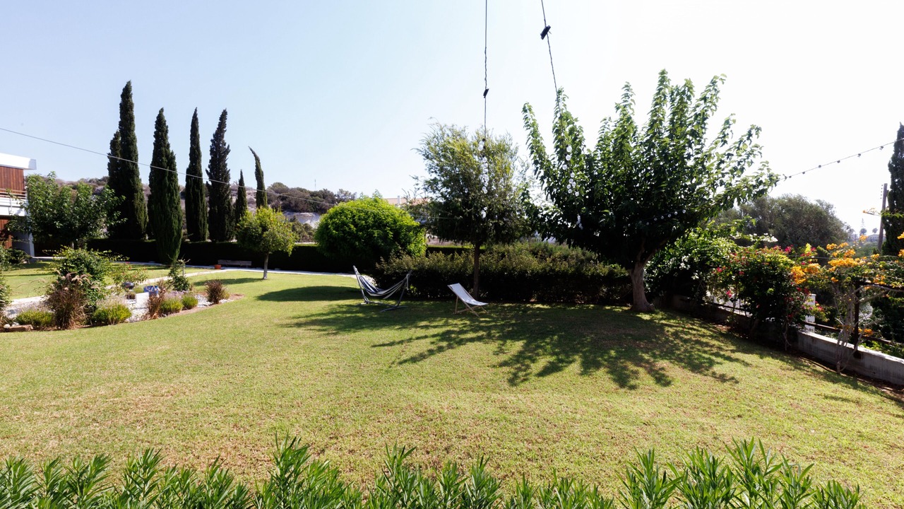 Photo of Outdoor in Pentakomo