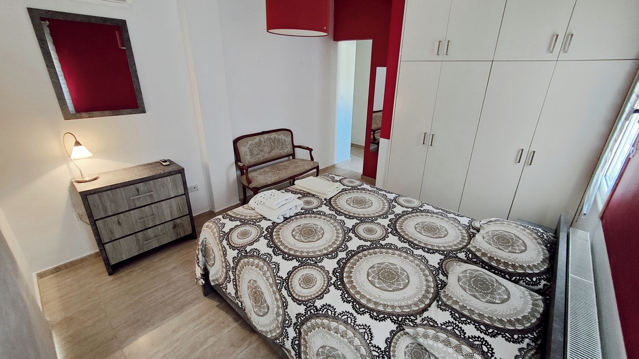 Photo of Bedroom in Pano Arodhes