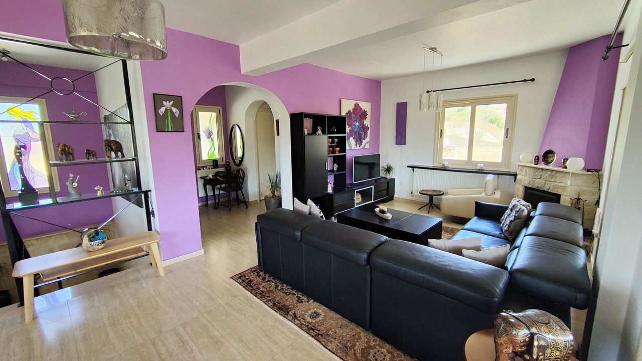 Photo of Livingroom in Pano Arodhes