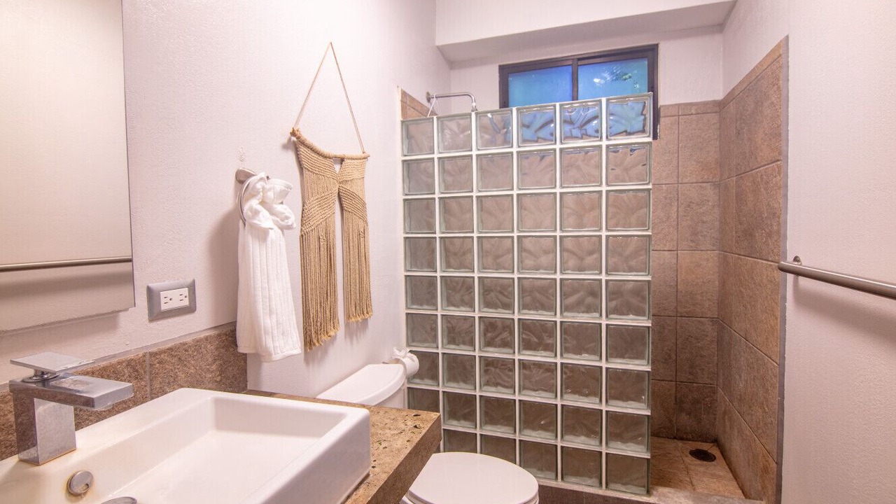 Photo of Bathroom in Rio Blanco