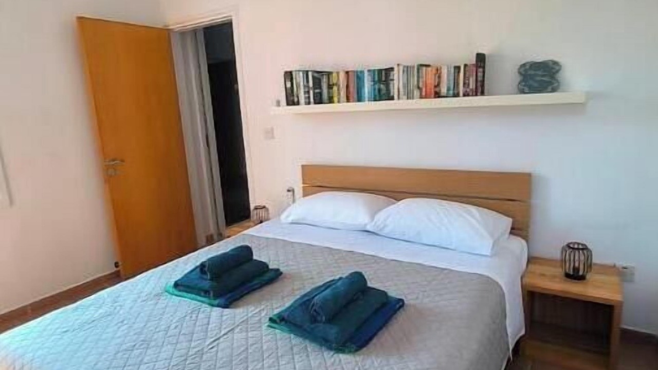 Photo of Bedroom in Pervolia