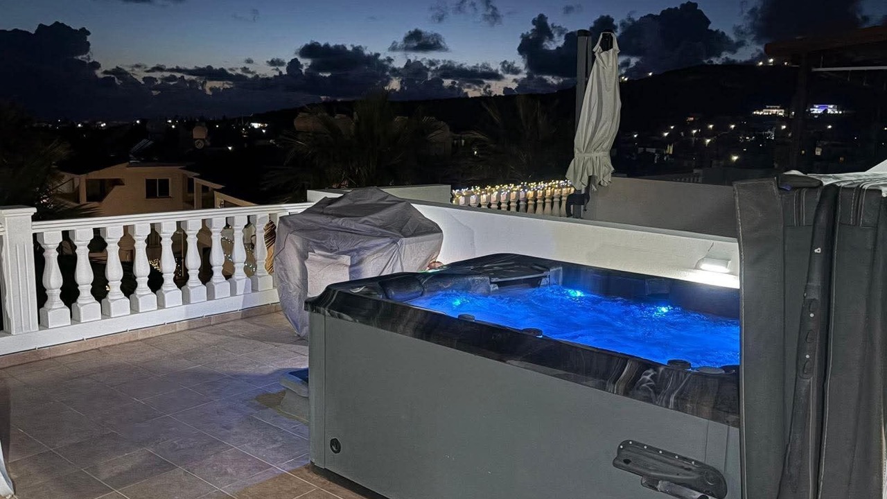Photo of Patio Balcony in Peyia Town
