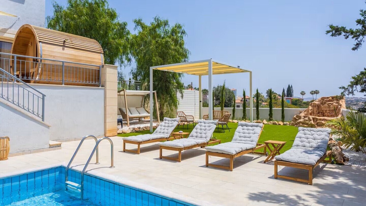 Photo of Outdoor in Agios Tychon