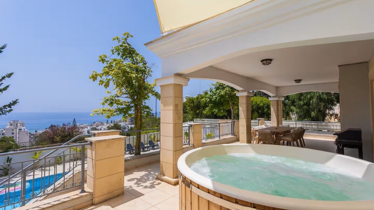 Photo of Outdoor in Agios Tychon